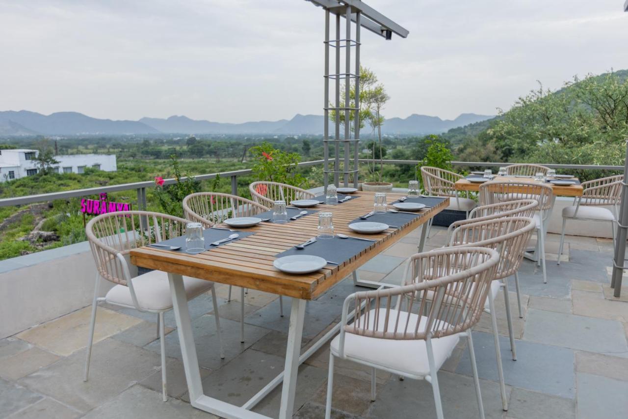 אודייפור Suramya-A Luxury Boutique Hotel מראה חיצוני תמונה
